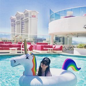 Meet your Posher, Theresa