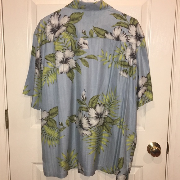 Quicksilver Tropical Dress Shirt - Picture 2 of 3