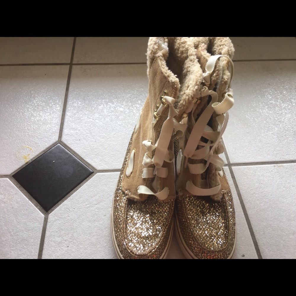 Sperry's Gold Glitter Snow Boots