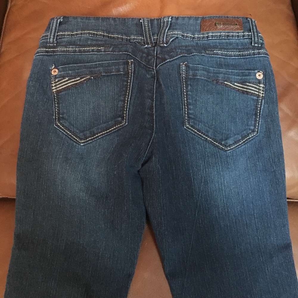 Rewind skinny jeans size 5 fits more like 4