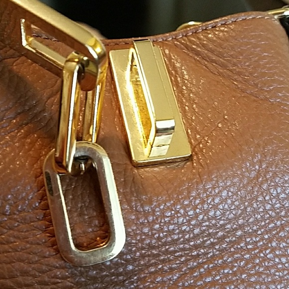 Michael Kors Large Crossbody - Picture 6 of 6