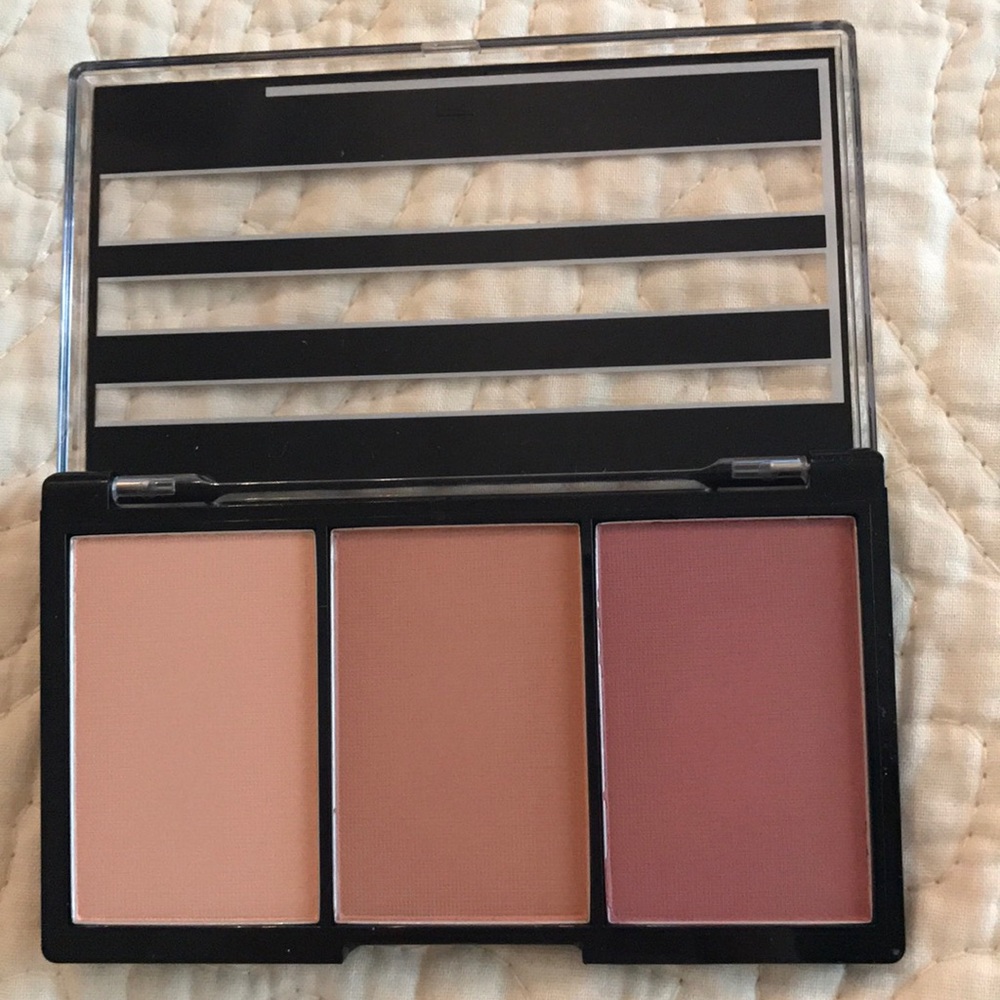 Kokie Cosmetics Blush Up Palette in "Rose Glow"