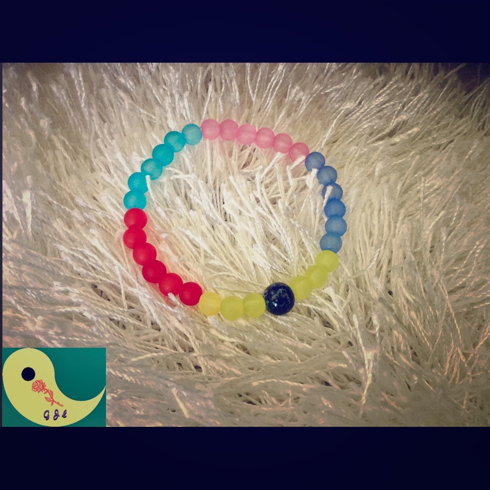LIMITED EDITION!! 🌸 Handmade Bracelet