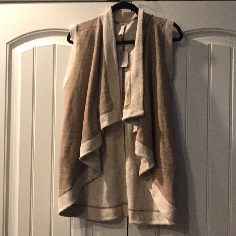 Matilda Jane medium vest nwt