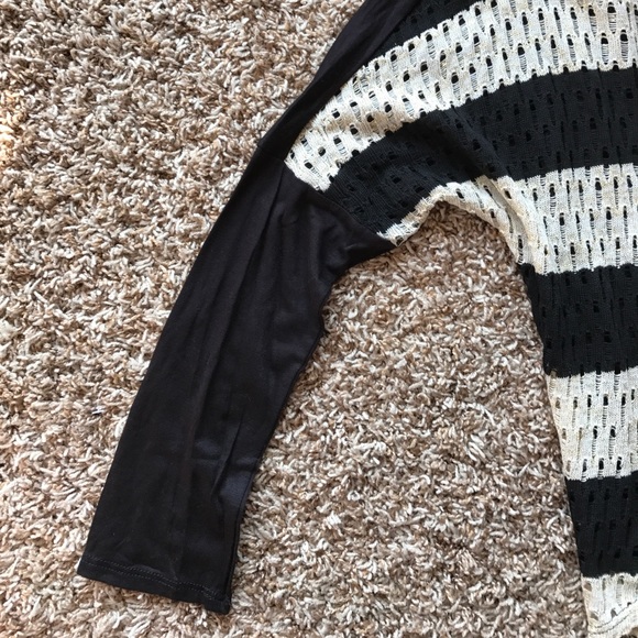 Long sleeve see through top by Papaya - Picture 6 of 6