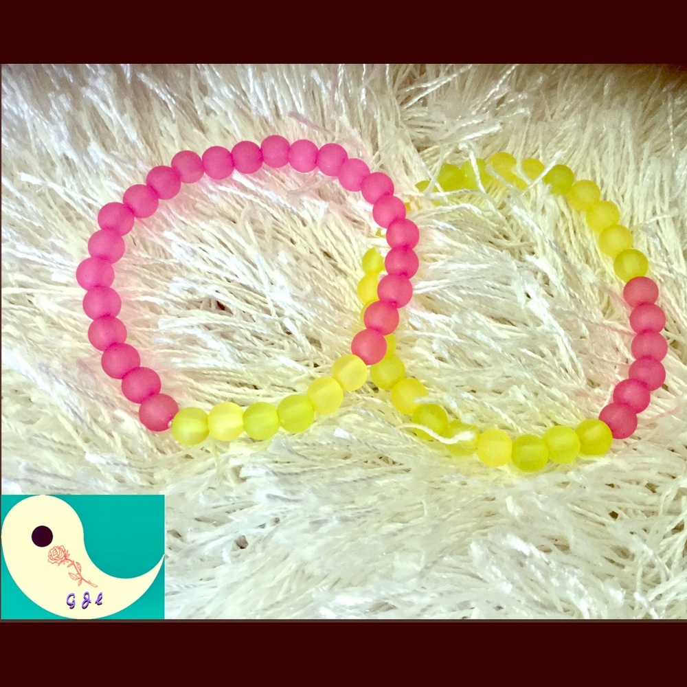 LIMITED EDITION!! 🌸 Handmade Bracelet