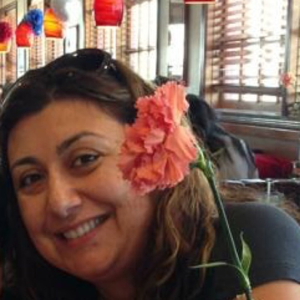 Meet your Posher, Elena