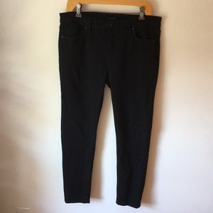 Joe's Jeans Flawless Skinny Ankle Jean - Black