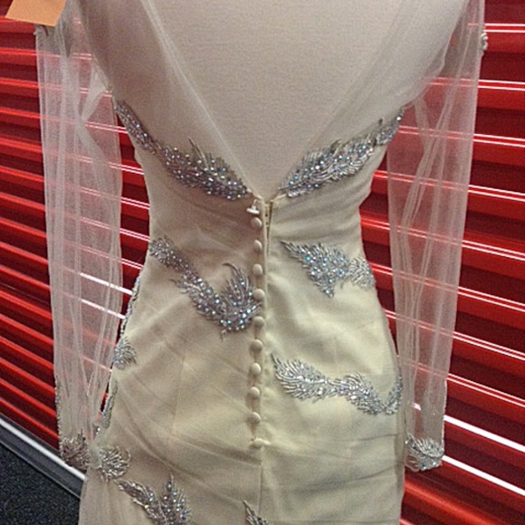 NEW Gown Party Prom Evening Long Dress Cream Ivory - Picture 7 of 7