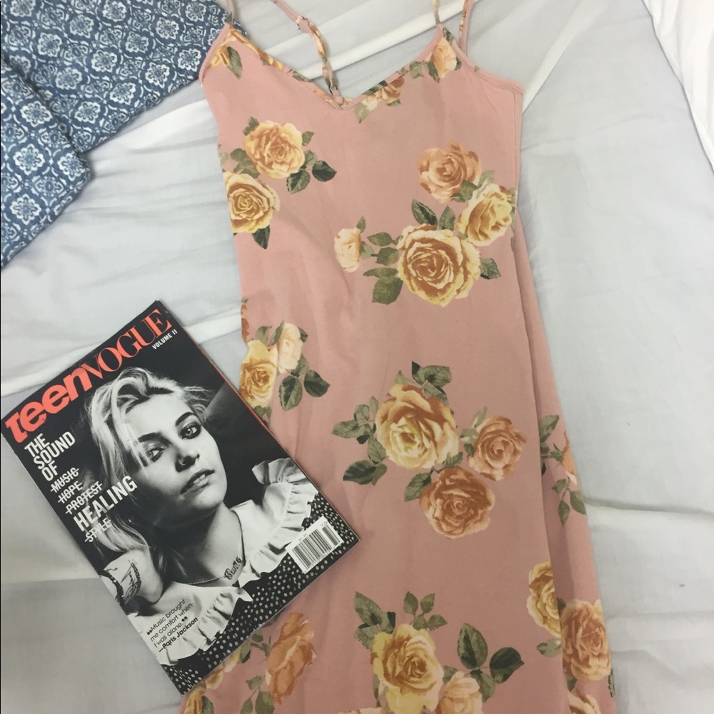 F21 Bodycon floral dress NWOT