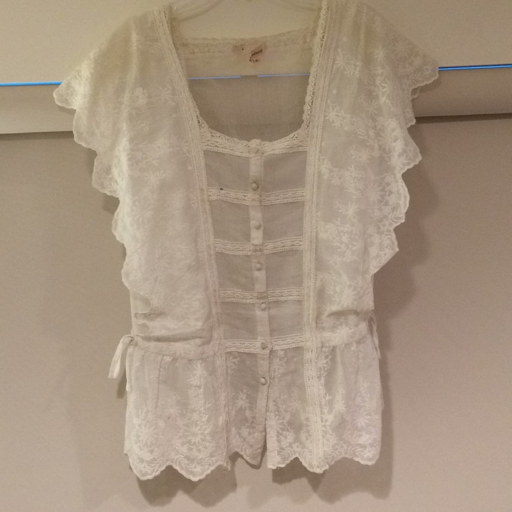 White lace Sundance blouse