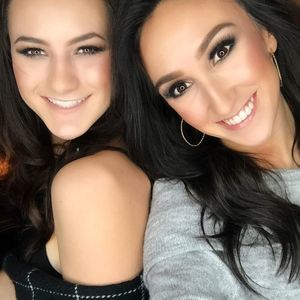 Meet your Posher, Kelley