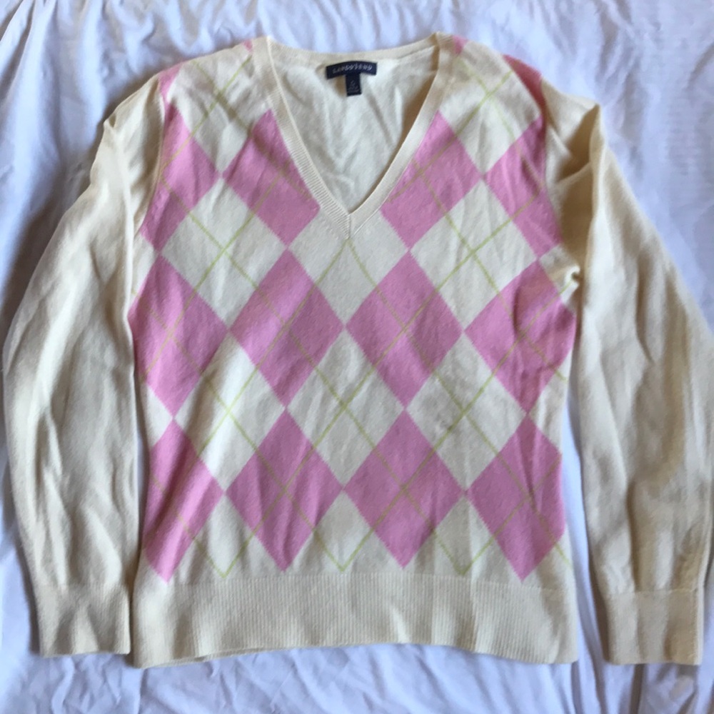 Cashmere argyle v-neck sweater