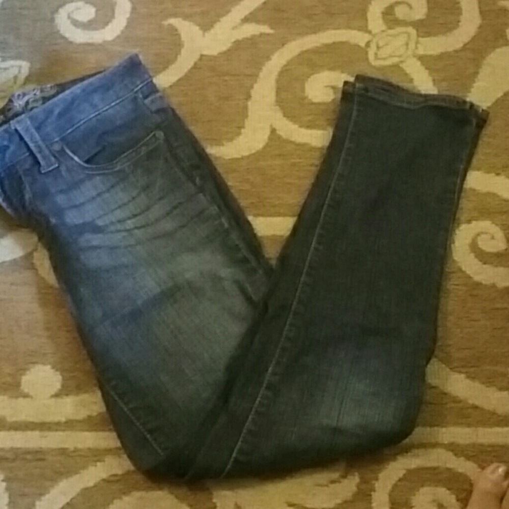 Skinny jeans