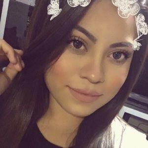 Meet your Posher, Ana