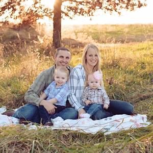 Meet your Posher, Amada