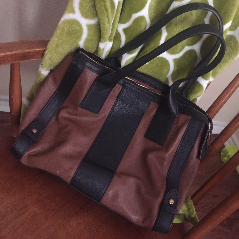 Fossil purse