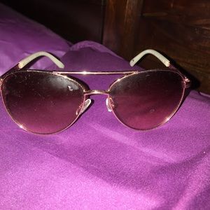 Pink tint tommy aviator