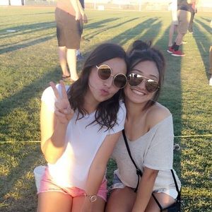 Meet your Posher, Leilani