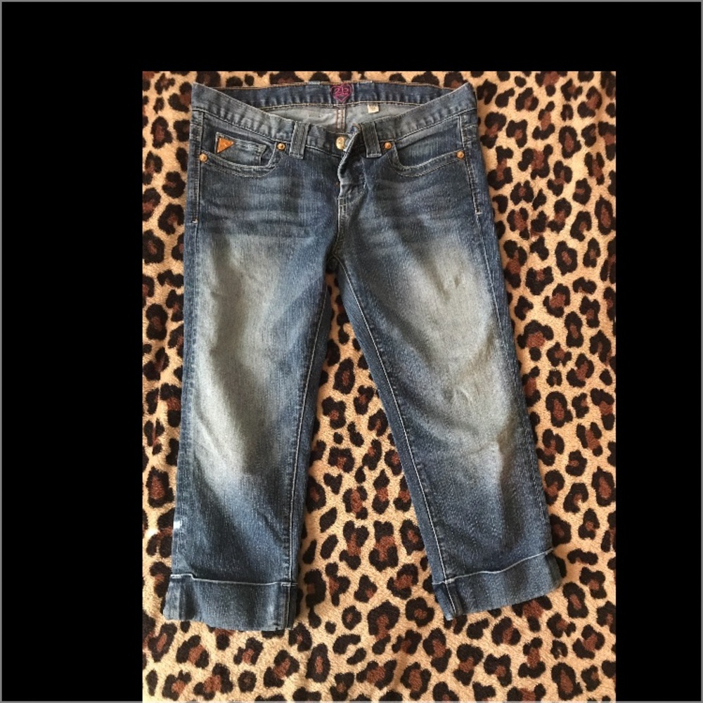 2b denim capris