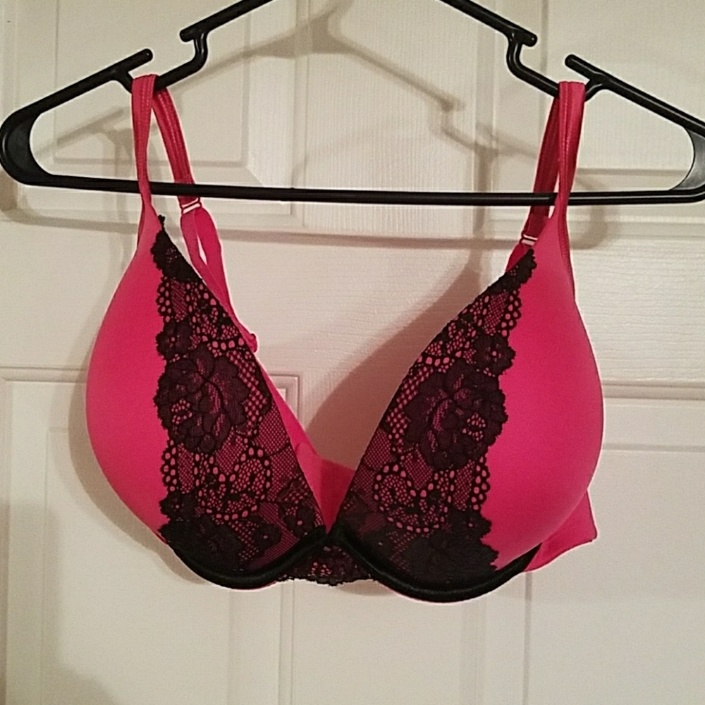 NWT Cacique Bra !!FINAL PRICE!!