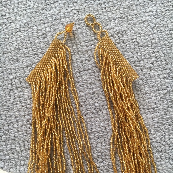 Gold beaded necklace - Picture 4 of 4