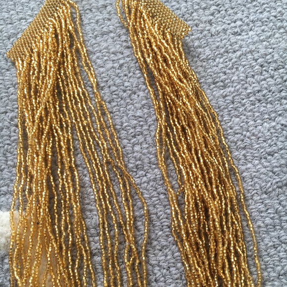 Gold beaded necklace - Picture 3 of 4