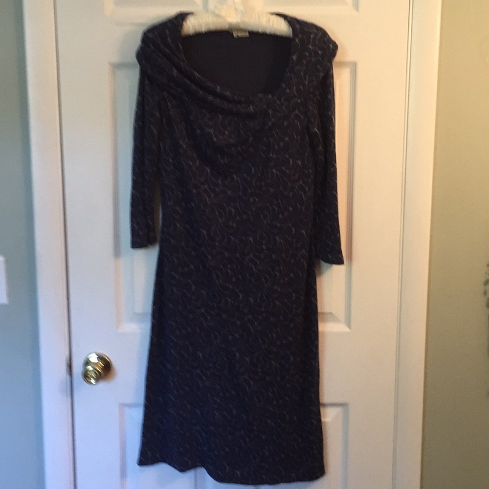 Dress with 3/4 sleeves
