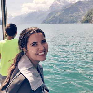 Meet your Posher, Hope