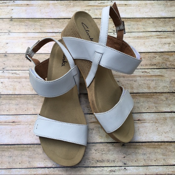 clarks alto disco wedge sandal