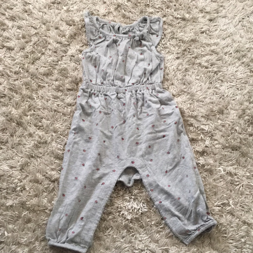 Baby Gap romper size 12-18m