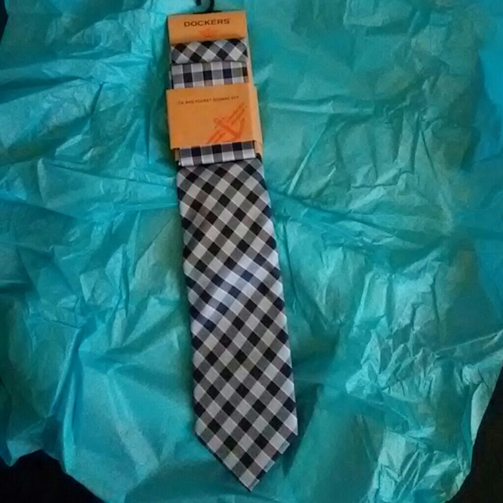 Tie and Pocket Square Set - Blue