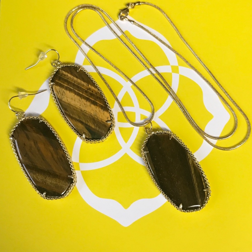 Kendra Scott Deily Earrings and Necklace set