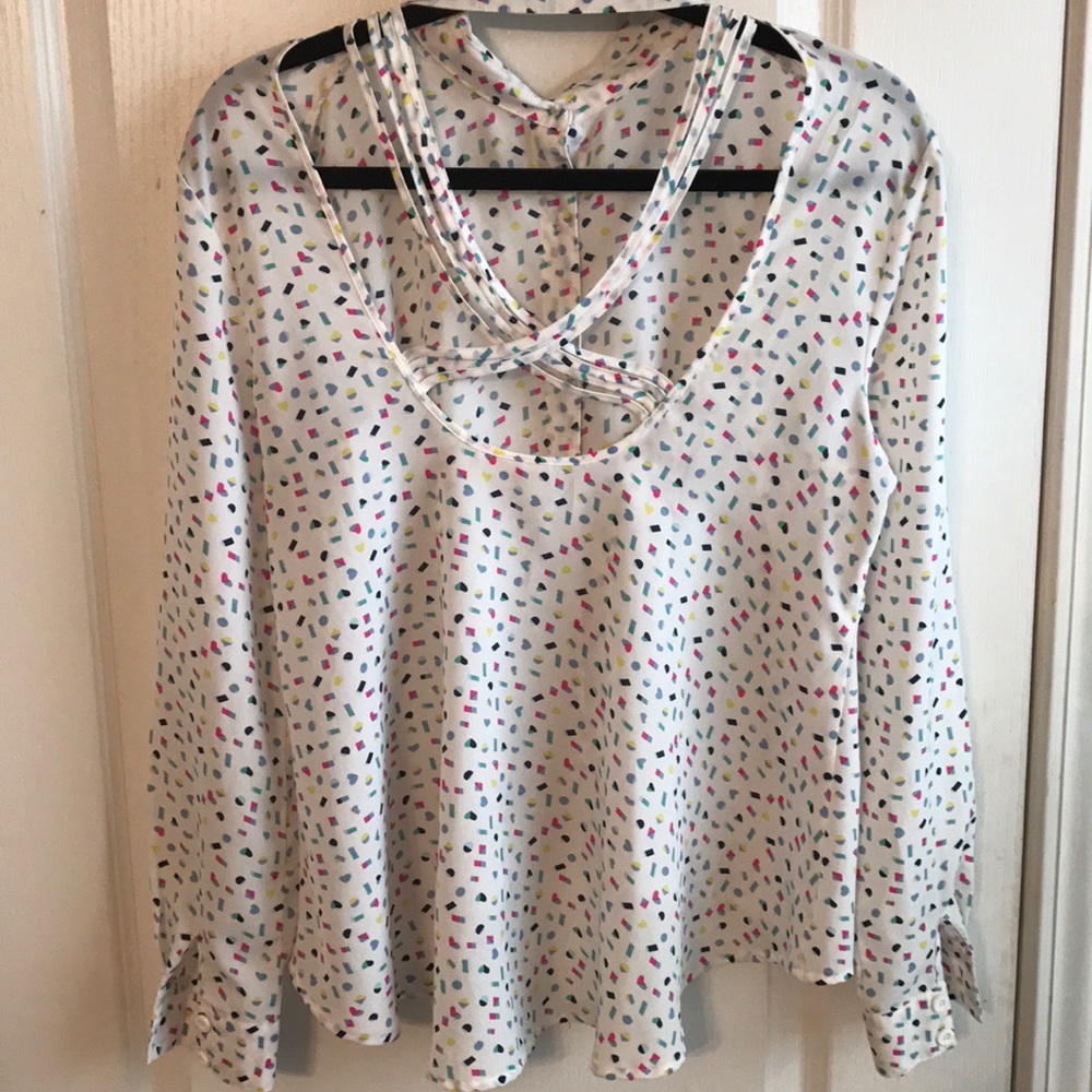 Shirt - Picture 3 of 4