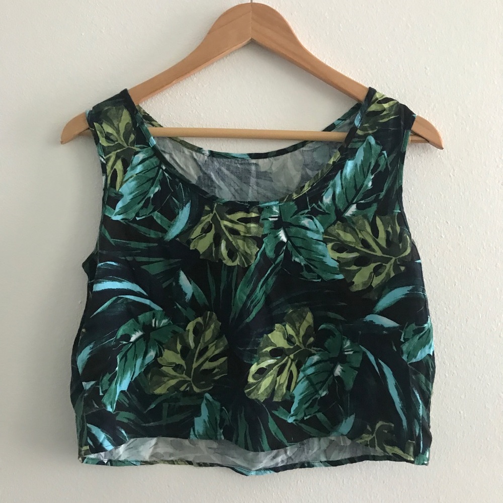 Jungle print crop top