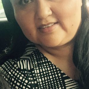 Meet your Posher, Francisca