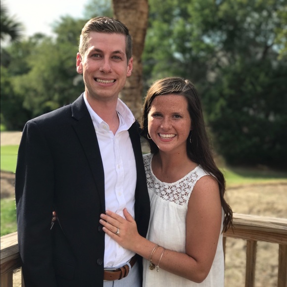 Meet your Posher, Allison - Picture 1 of 1