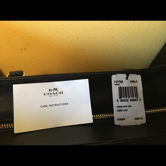 Coach crossgrain multifunction bag - Picture 3 of 8