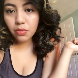 Meet your Posher, Mariana