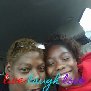 Meet your Posher, Desiree