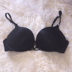 Victoria's Secret BOMBSHELL PLUNGE Bra in 34C