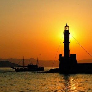 Meet your Posher, Alia