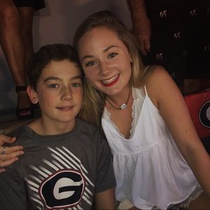 Meet your Posher, Abby