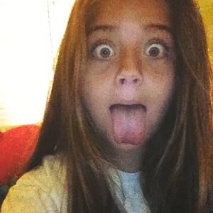 Meet your Posher, Brooke