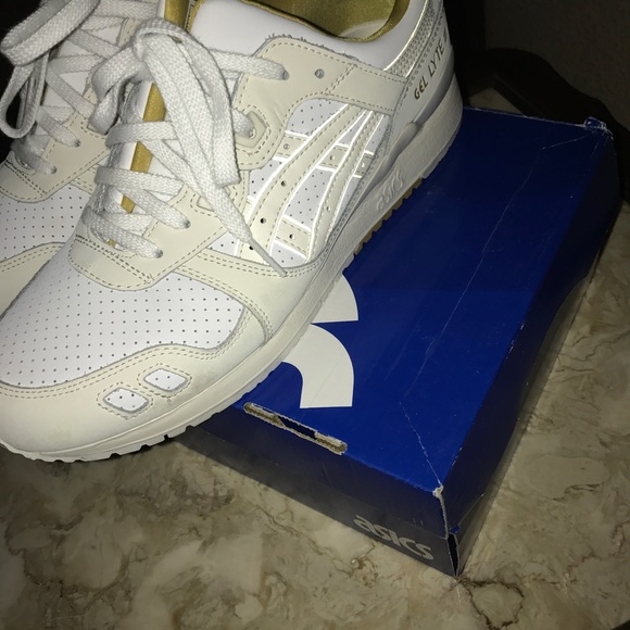 Asics - Picture 3 of 7