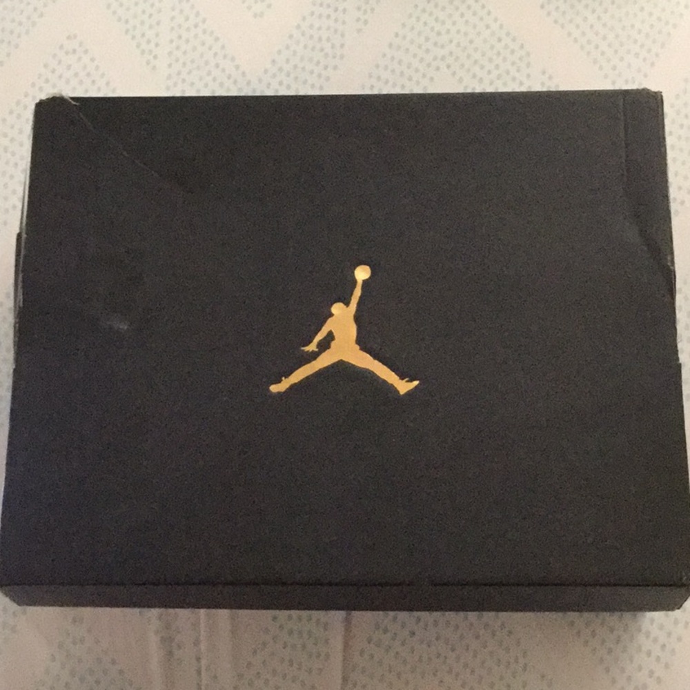 Air Jordan Future Low GG