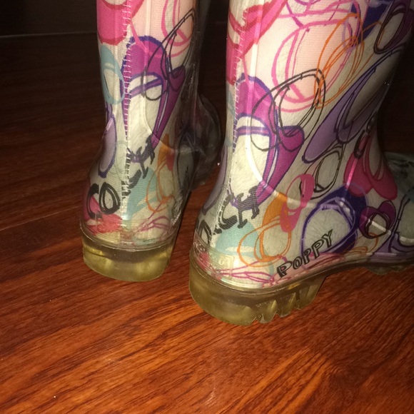 Coach rain boots size 8 - Picture 3 of 5
