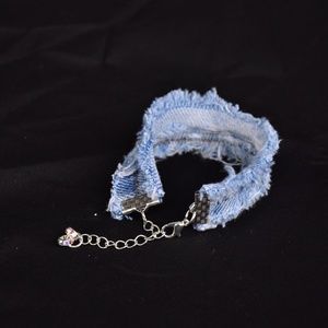 HM, Jean Bracelet