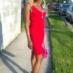 Meet your Posher, Crystal