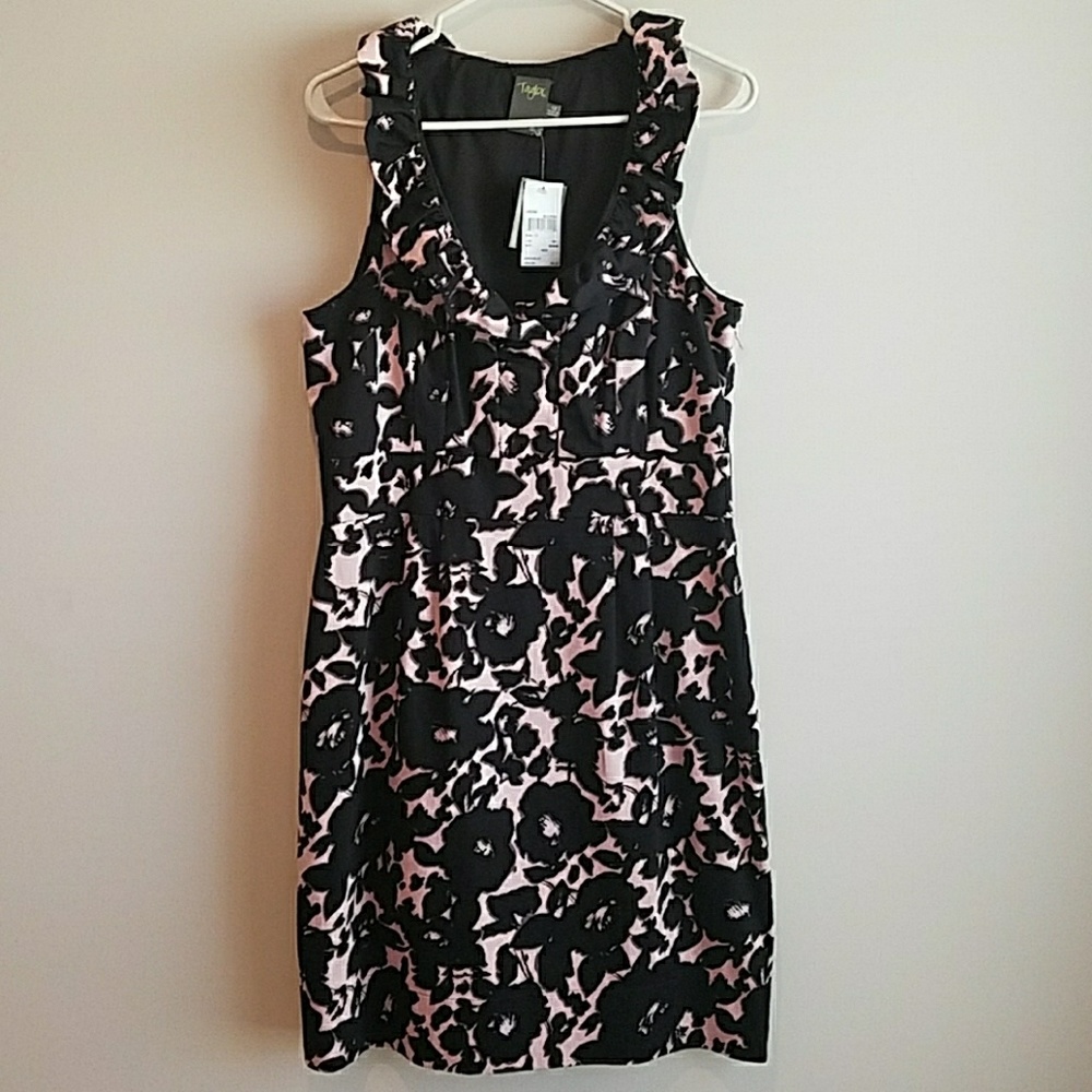 NWT Ruffle neck floral dress